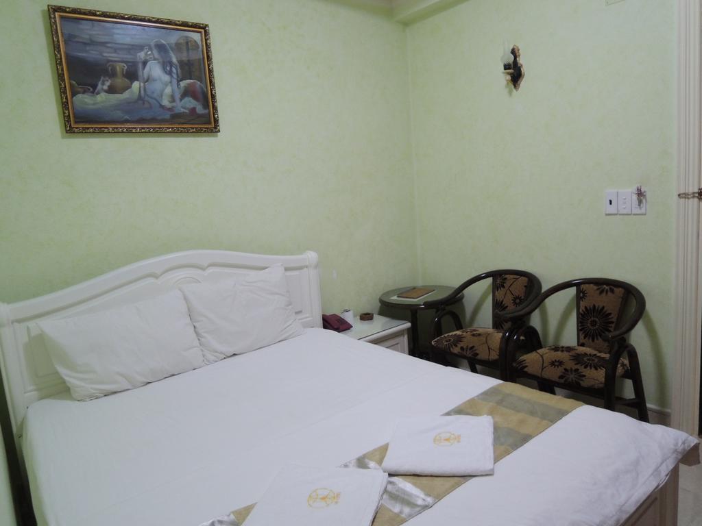 68 Hotel Ho Chi Minh-stad Kamer foto